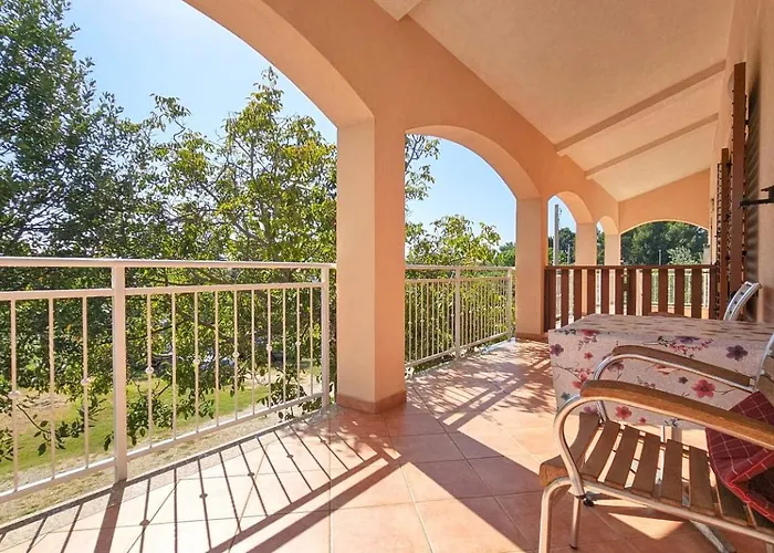 Viola Three Apartman Novigrad (Istria)