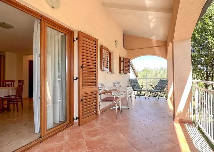 Apartman Viola Three *