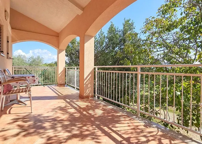 Apartman Viola Three