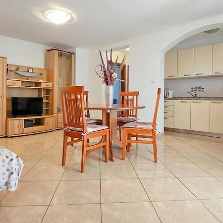 Appartement Viola Three